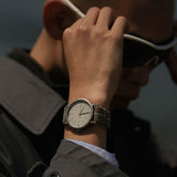 MUS-01 KHAKI P 40MM + Natural Leather Strap Gift Box