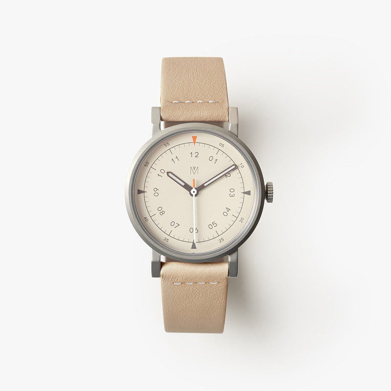 MUS-01 KHAKI P 34MM + Natural Leather Strap Gift Box